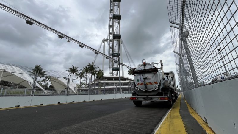 track cleaning water blasting roadgrip