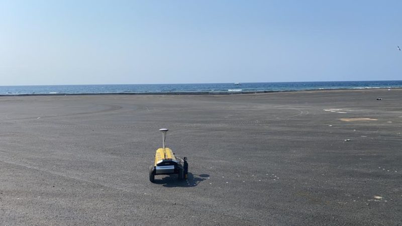 track marking robot roadgrip