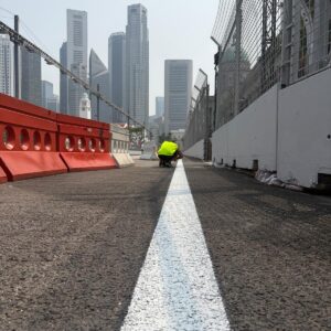 track marking singapore grand prix