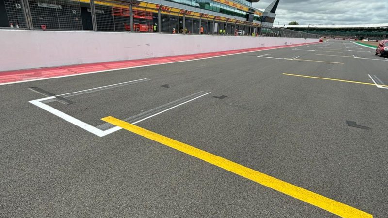 track markings silverstone roadgrip uk