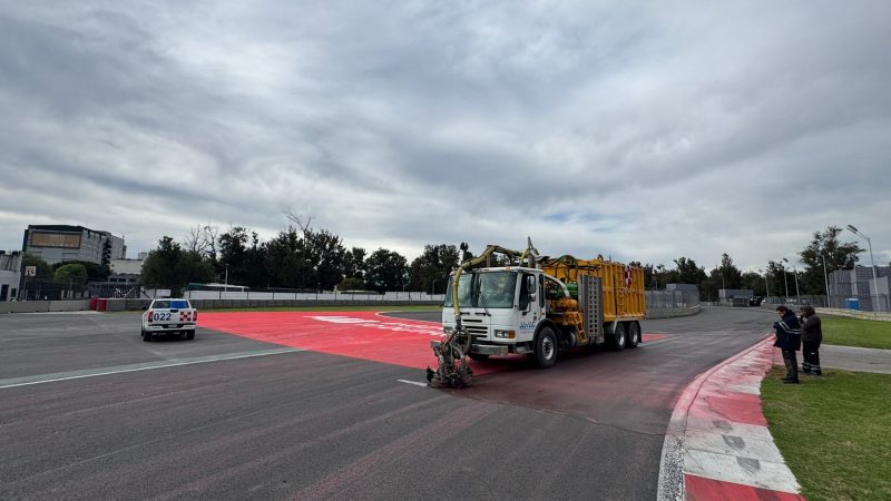 track paint removal machine roadgrip