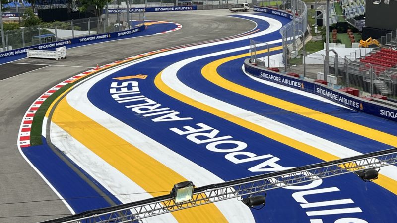 track painting singapore f1 roadgrip