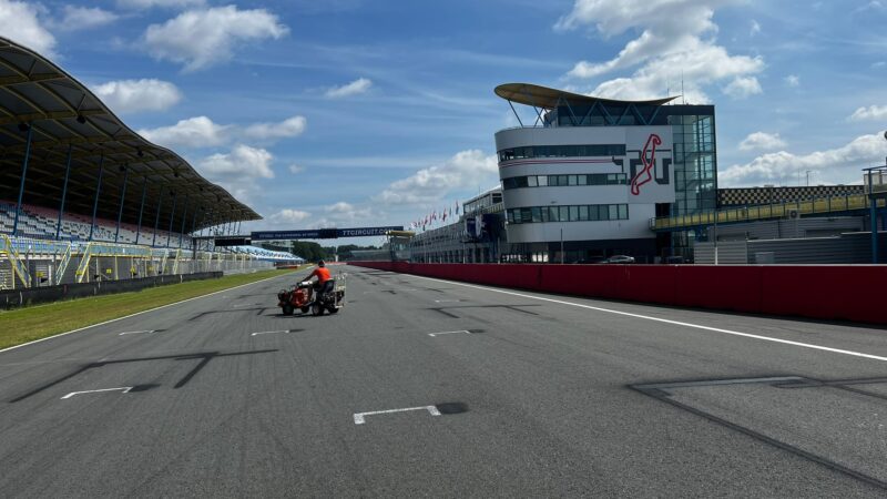 track preparation motogp