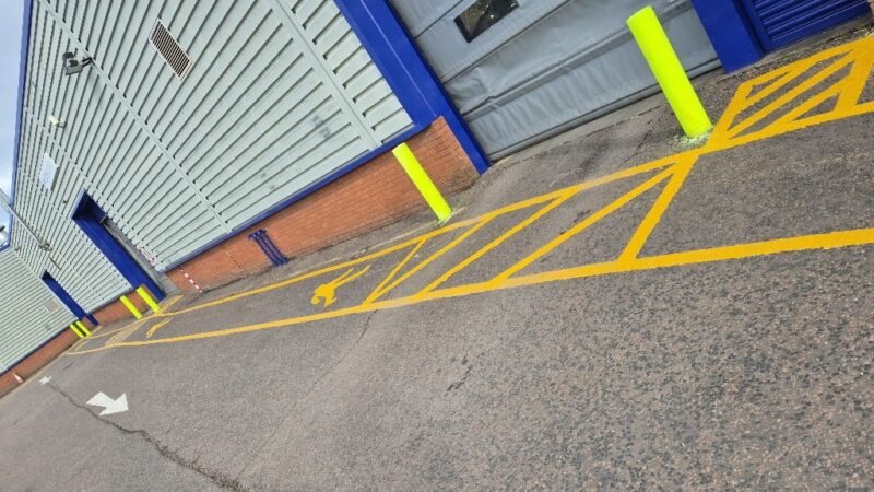 yard lining walkways roadgrip